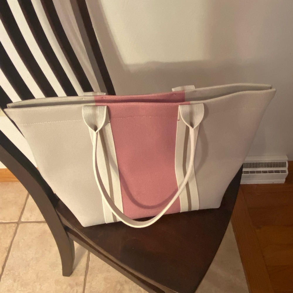 Essential Tote